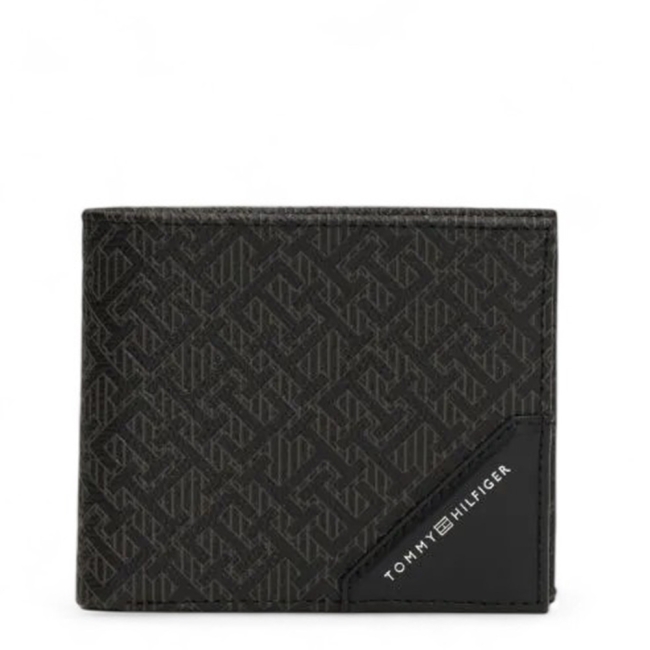 TH MONOGRAM CC AND COIN