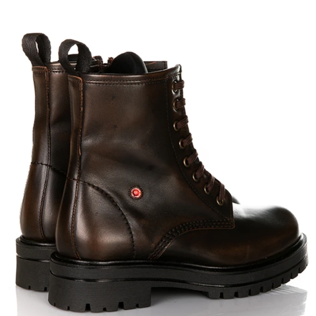 LEATHER COLLECTION