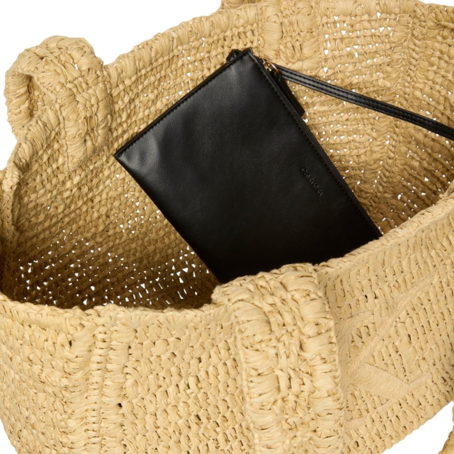 BOLD CK RAFFIA MEDIUM TOTE