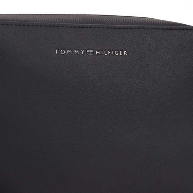 TH FOUNDATION WASHBAG