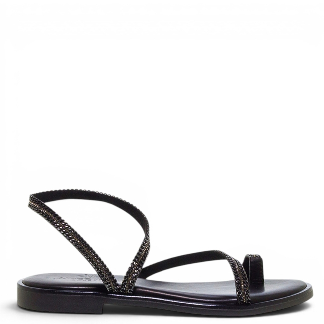 FLAT SANDALS