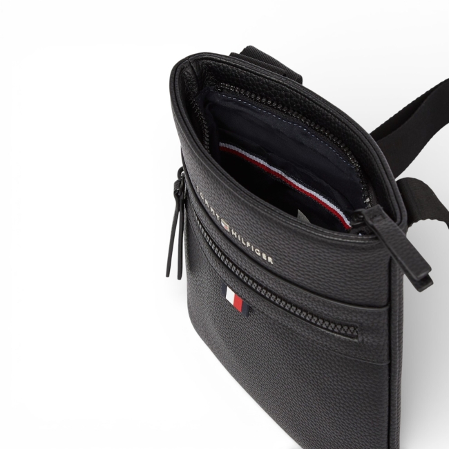 ESSENTIAL PU MINI CROSSOVER