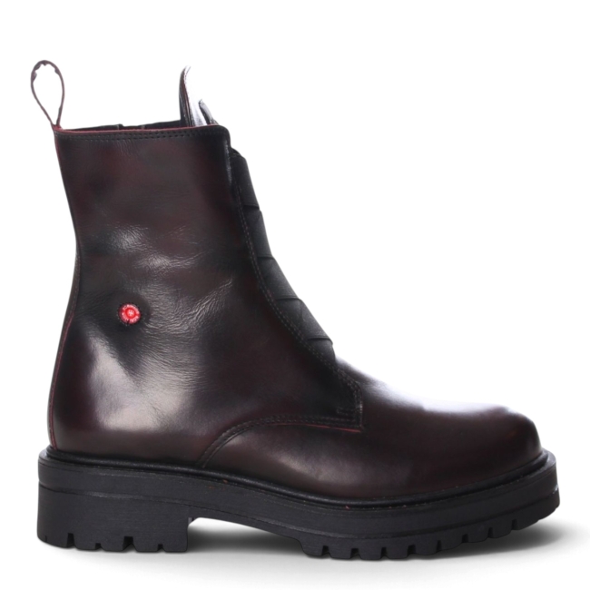 LEATHER COLLECTION