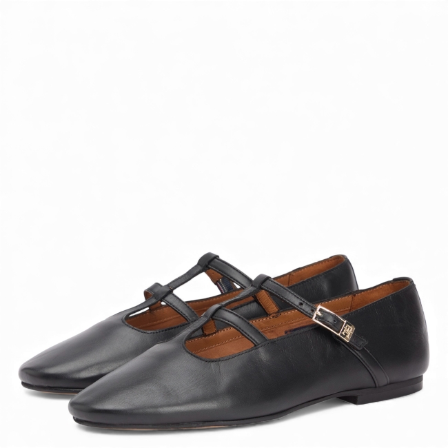 SMOOTH LEATHER T-BAR BALLERINA