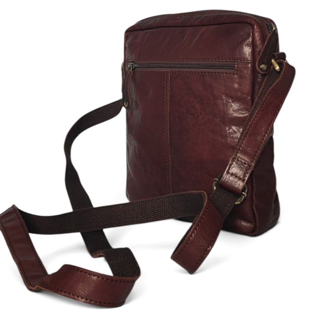 LEATHER BAG