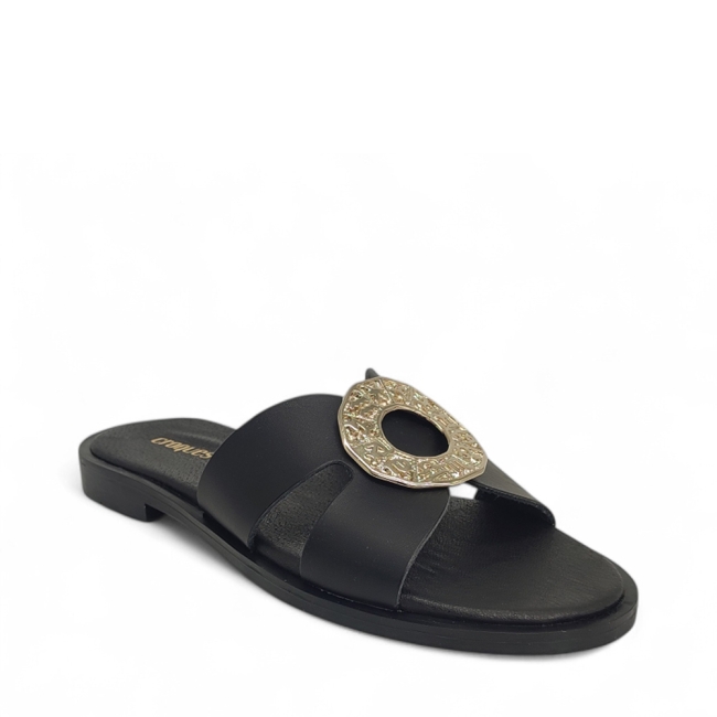 FLAT SANDALS