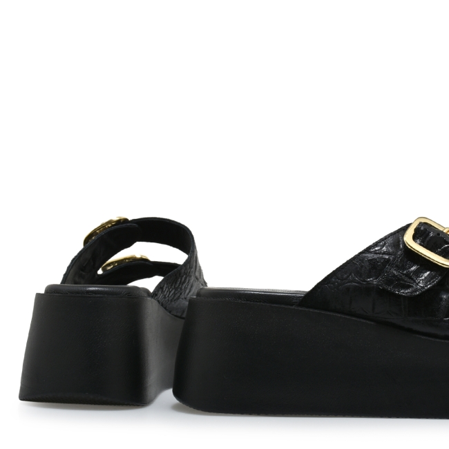 LEATHER FLATFORMS