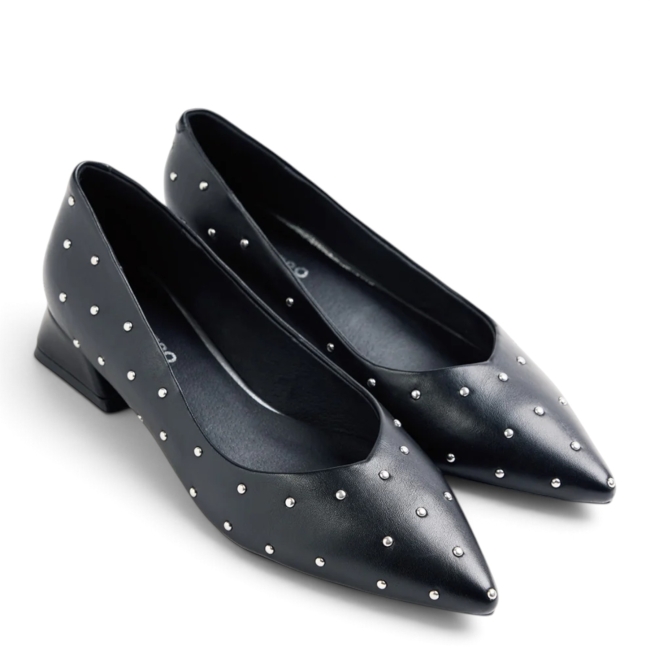 PUMPS