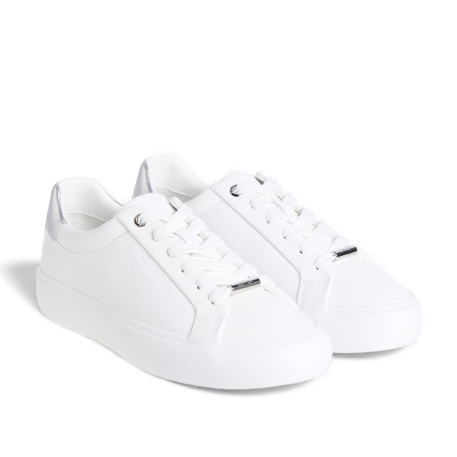 LACE UP SNEAKER W/SILVER BT CK