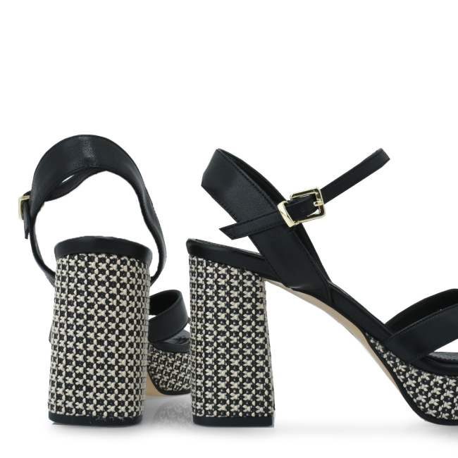 HEELED SANDALS