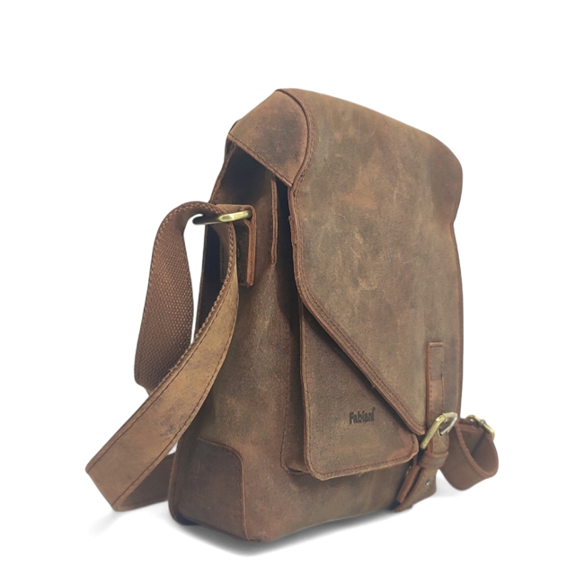 CROSS BODY