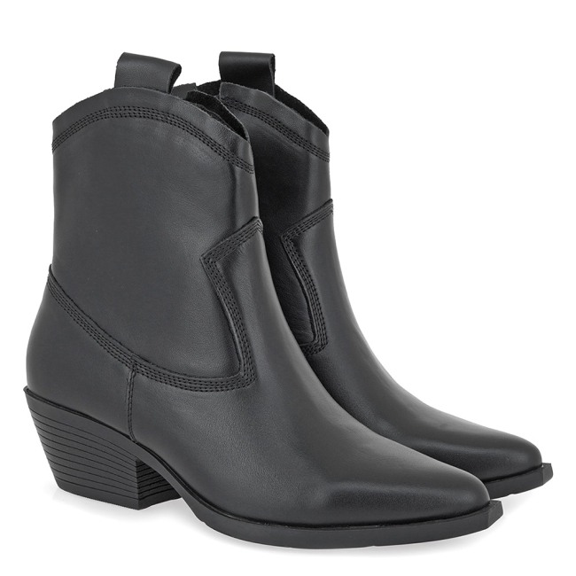 CARLA CORTEZ LOW BOOTS