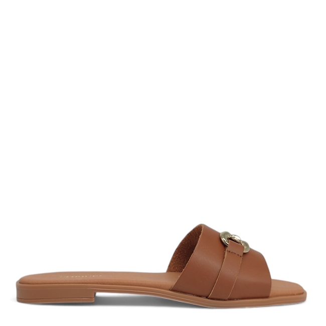 FLAT SANDALS