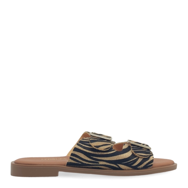 FLAT SANDALS