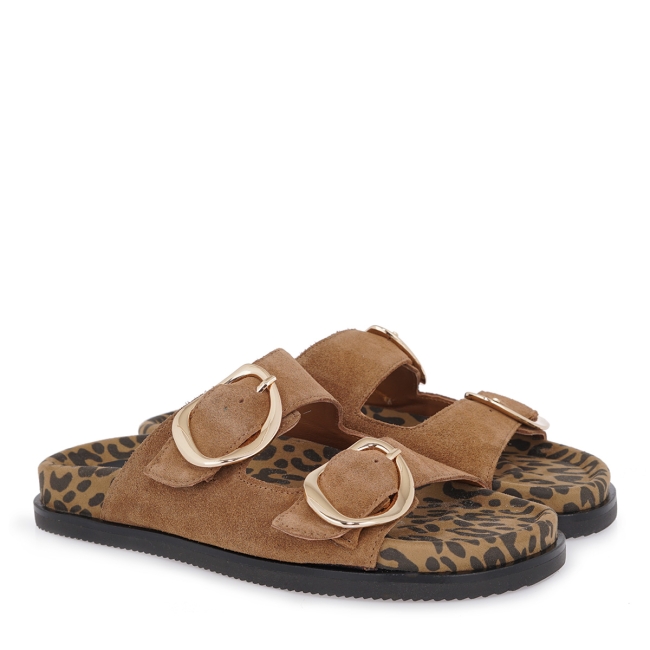 FLAT SANDALS