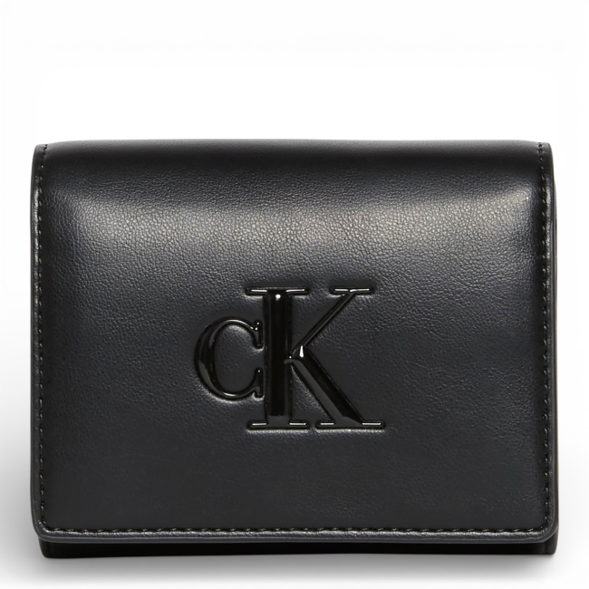 RAISED CK MEDIUM BIFOLD