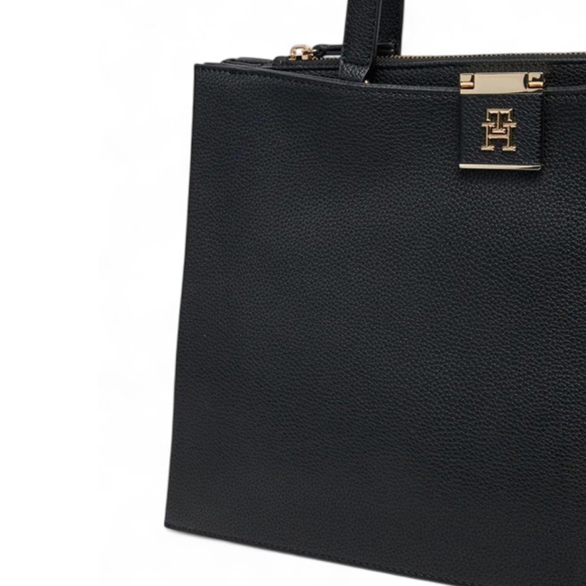 TH HER TOTE