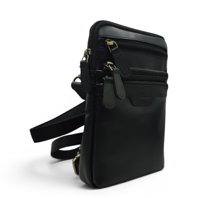 CROSSBODY