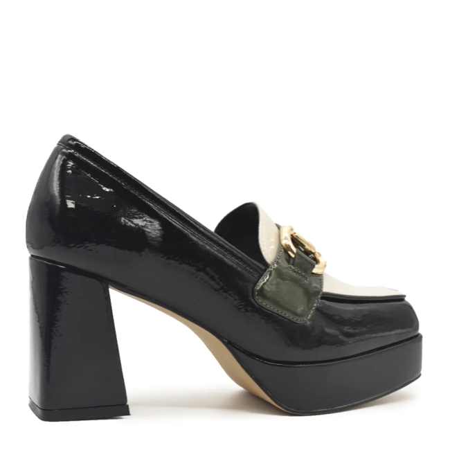 HEELED LOAFER