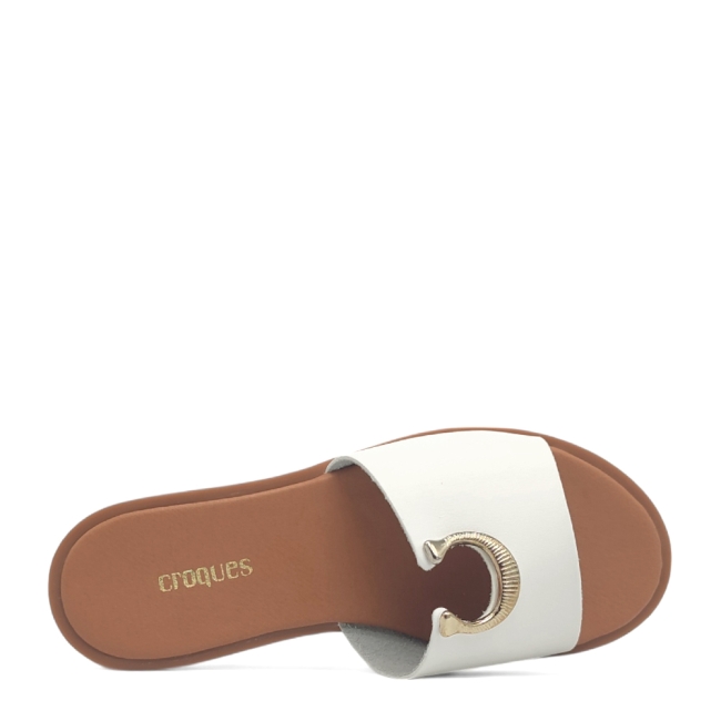 FLAT SANDALS