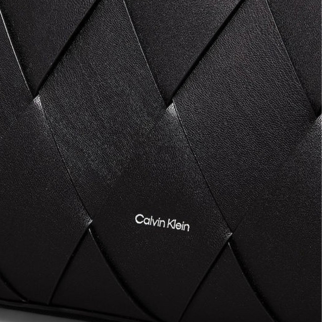 CK WOVEN MEDIUM SHOPPER