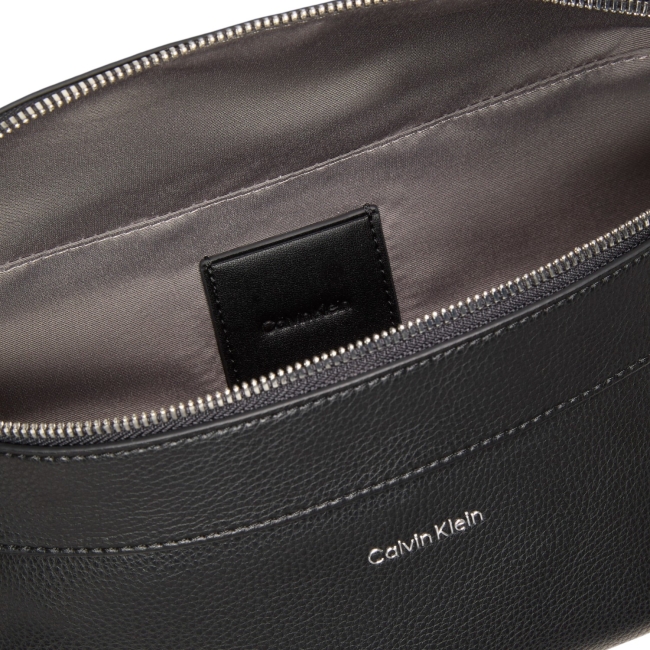 RAISED WAISTBAG