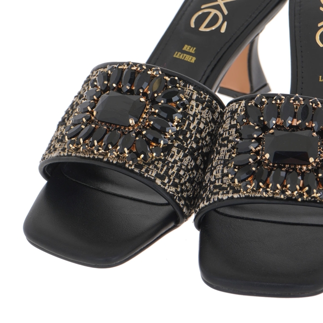HEELED SANDALS