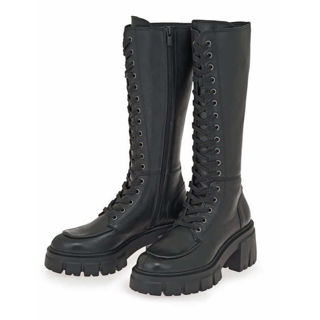 COMBAT BOOTS