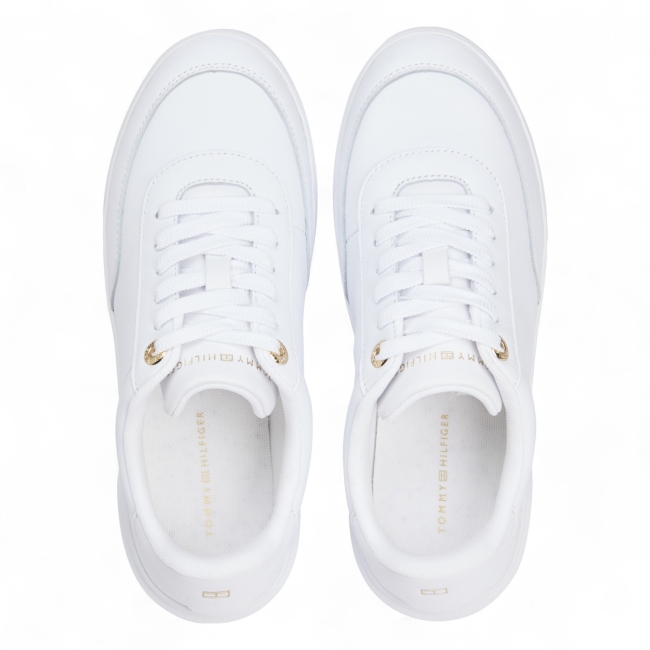 ESSENTIAL CHIC COURT SNEAKER