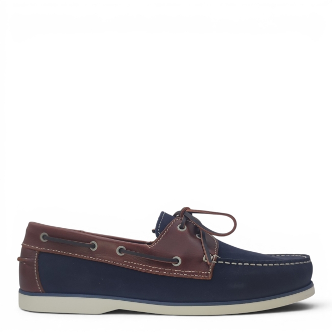 MOCCASINES