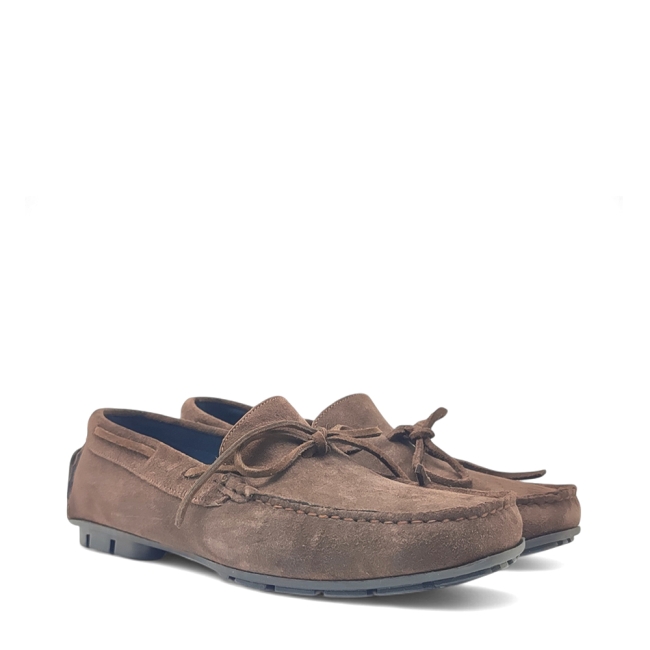 MOCCASINES