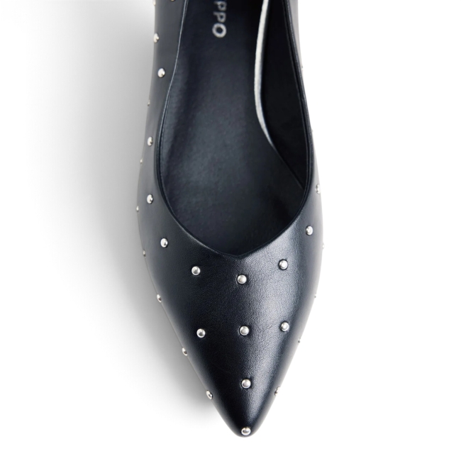 PUMPS
