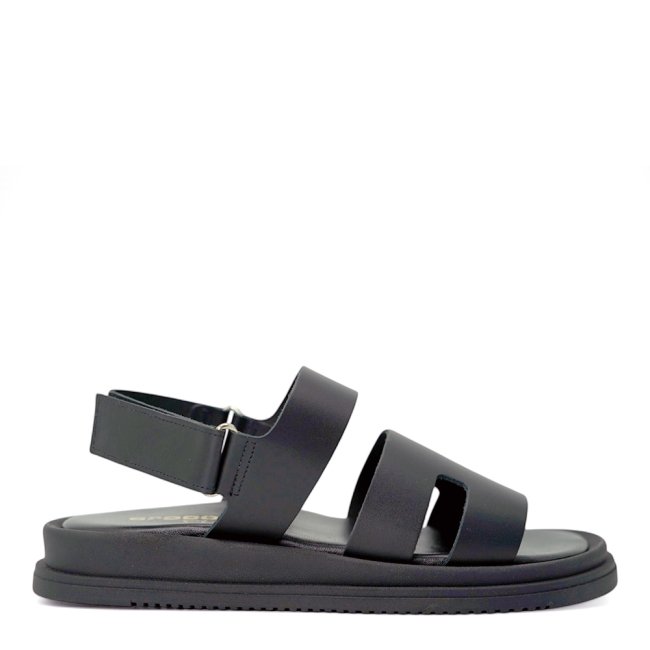 FLAT SANDALS
