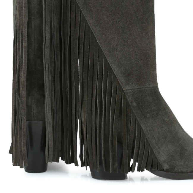 COWBOY BOOTS