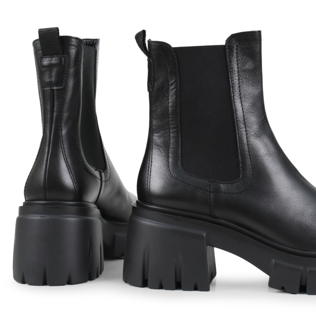 TSAKIRIS MALLAS CHELSEA BOOTS