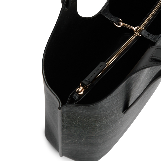 TH MODERN TOTE