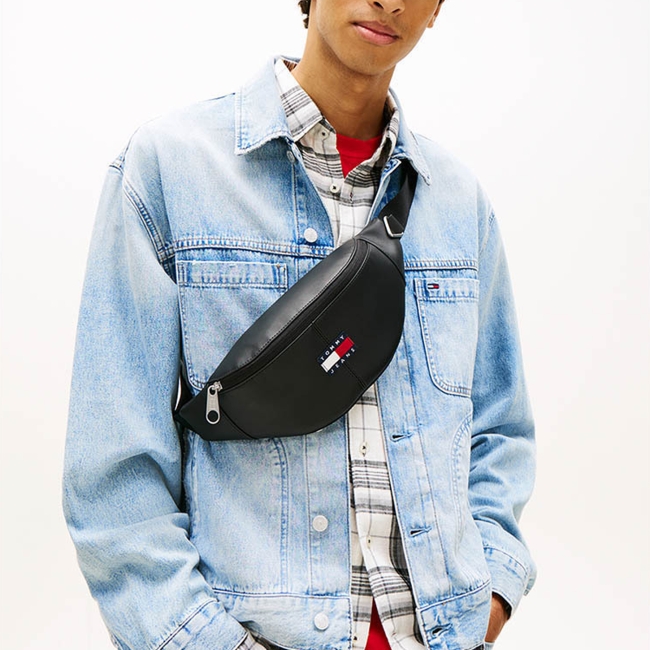 TJM ESS DAILY PU BUMBAG