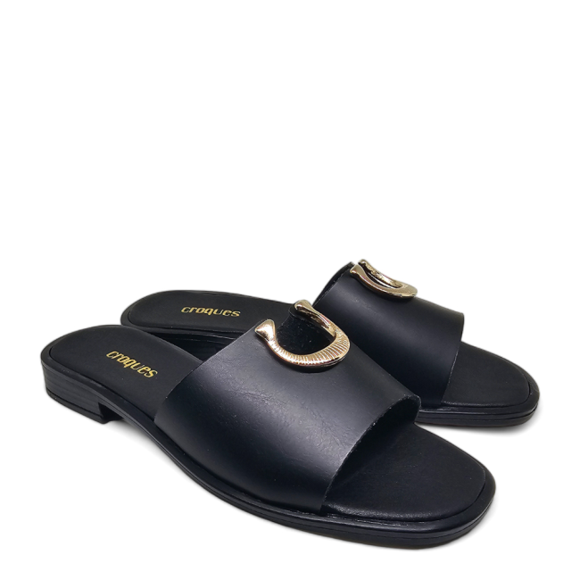 FLAT SANDALS