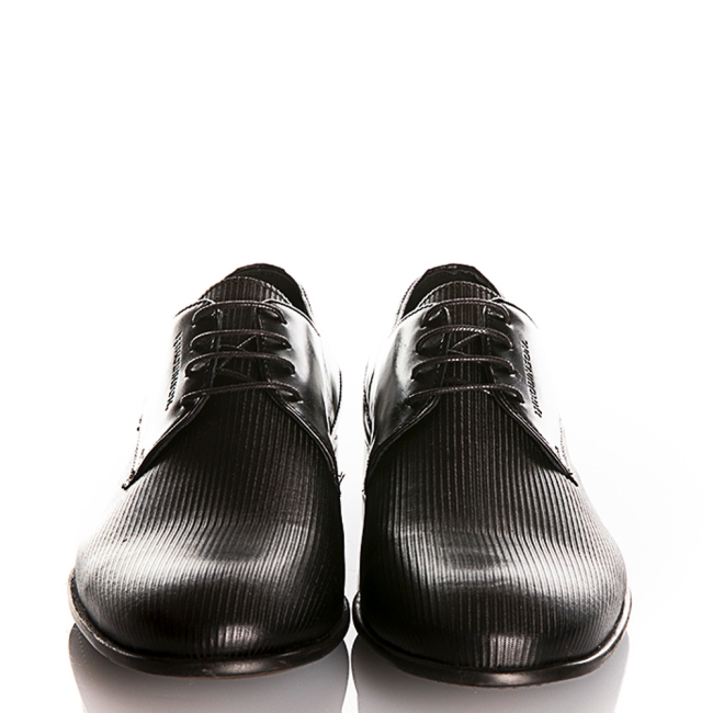 FORMAL SHOE