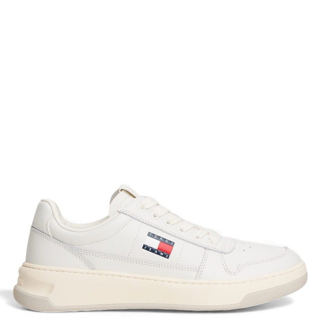 THE CHELSEA SNEAKER LACE UP