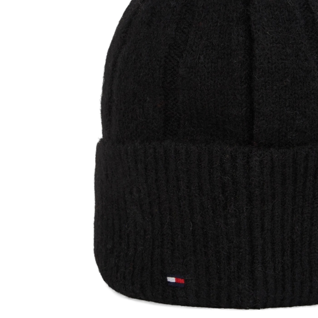 TH FLAG FLUFFY BEANIE