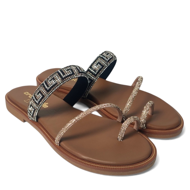 FLAT SANDALS