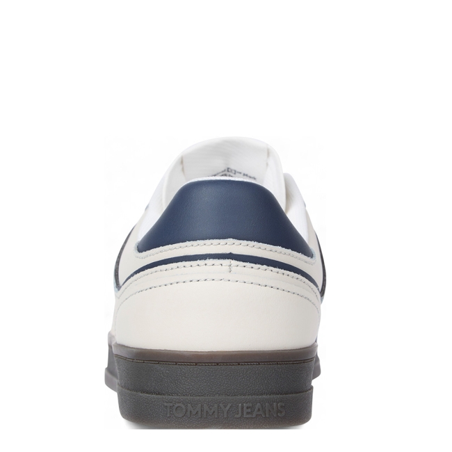 THE GREENWICH LEATHER