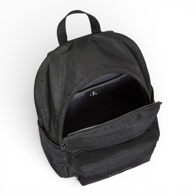 BOLD ROUND BACKPACK