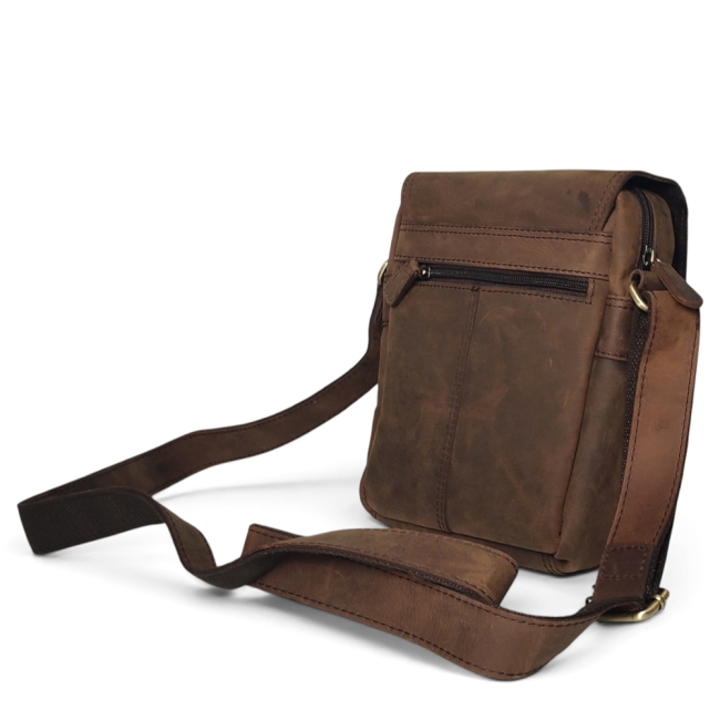 CROSSBODY