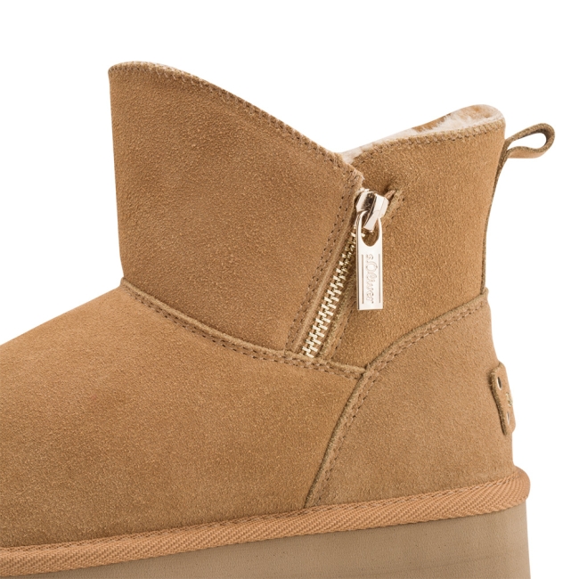 LOW BOOTS