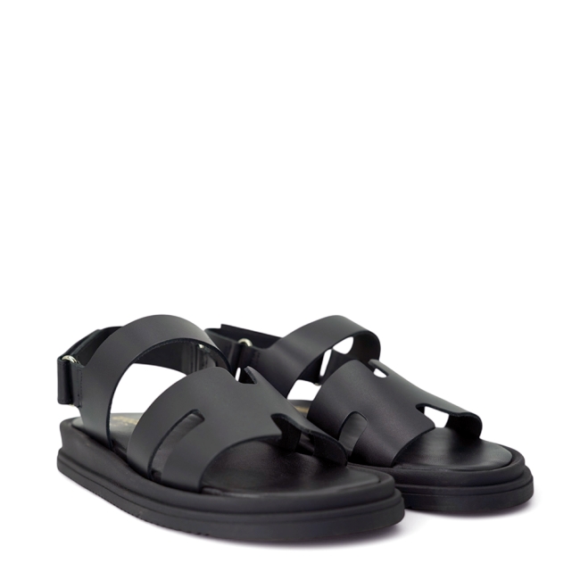 FLAT SANDALS