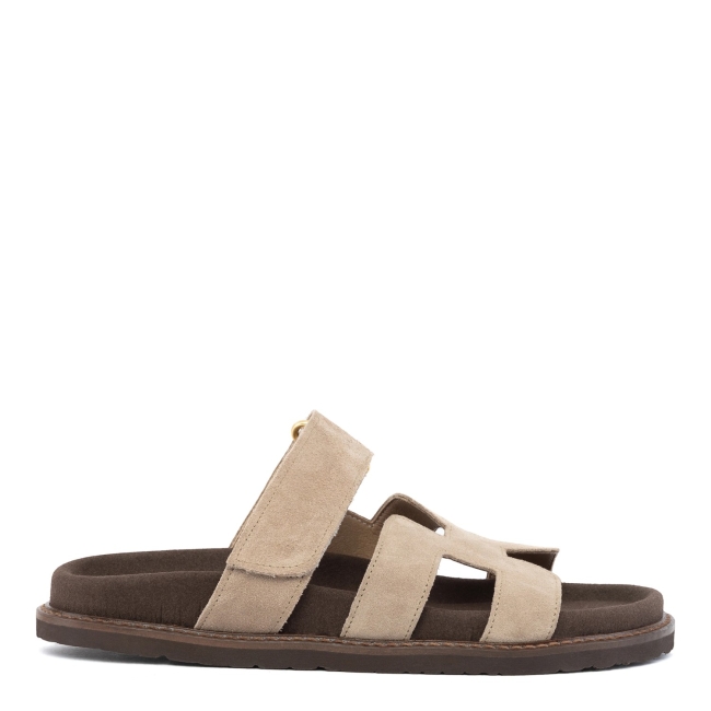 FLAT SANDALS
