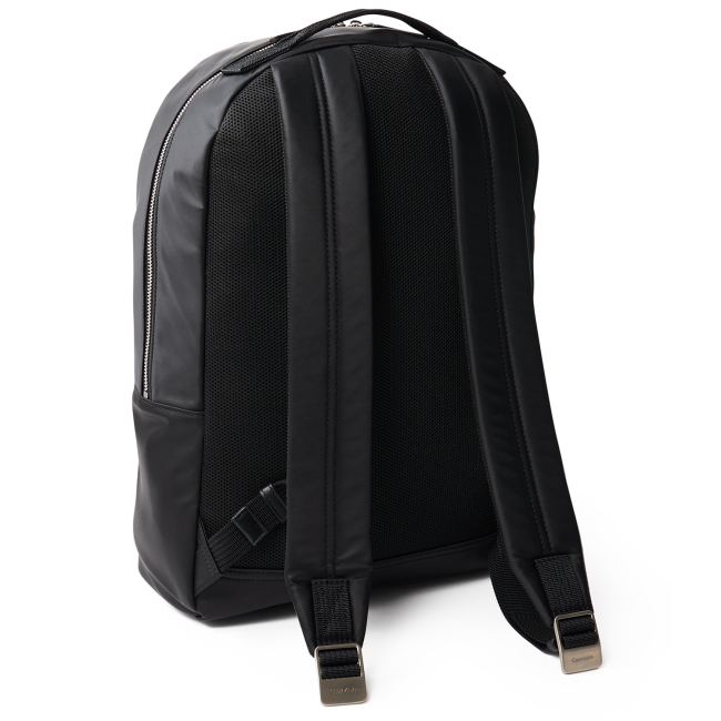 SLEEK NYLON BACKPACK