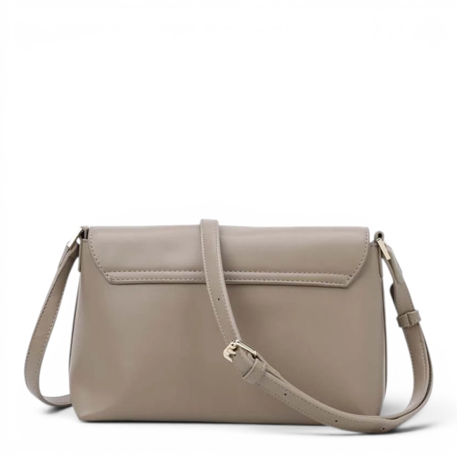 CROSSBODY